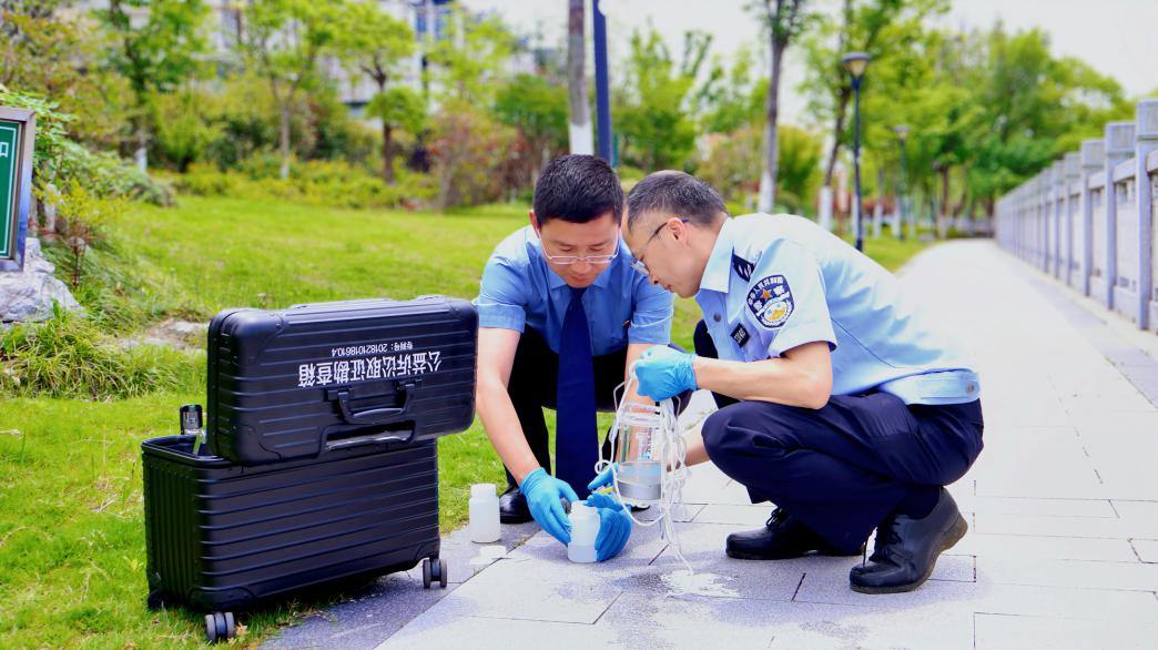 倾力守护碧波荡漾