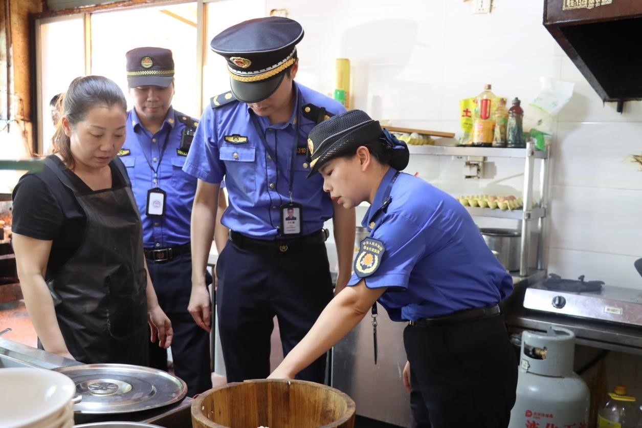 擰緊城市“安全閥”